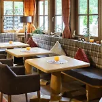 Alois 4 Sterne Superior Hotel