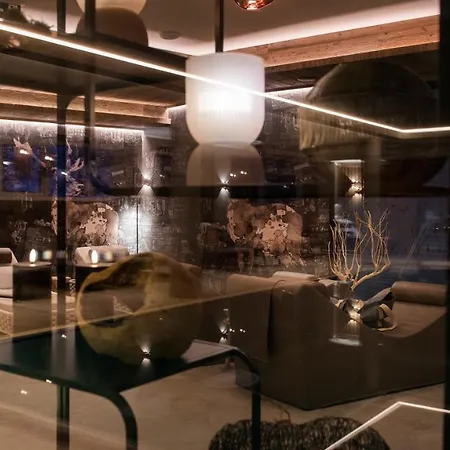 Alois 4 Sterne Superior Tux