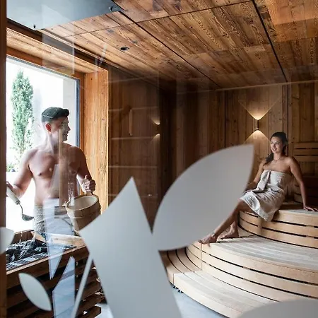 Alois 4 Sterne Superior Hotel