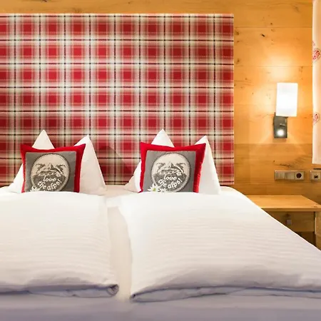 Alois 4 Sterne Superior Szálloda