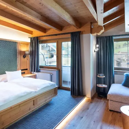 Otel Alois 4 Sterne Superior 4*
